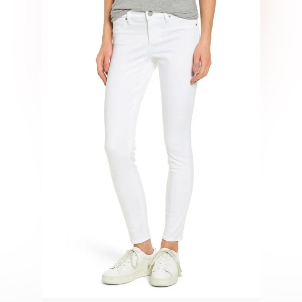 Articles of Society “Sarah” white skinny jeans, size 26